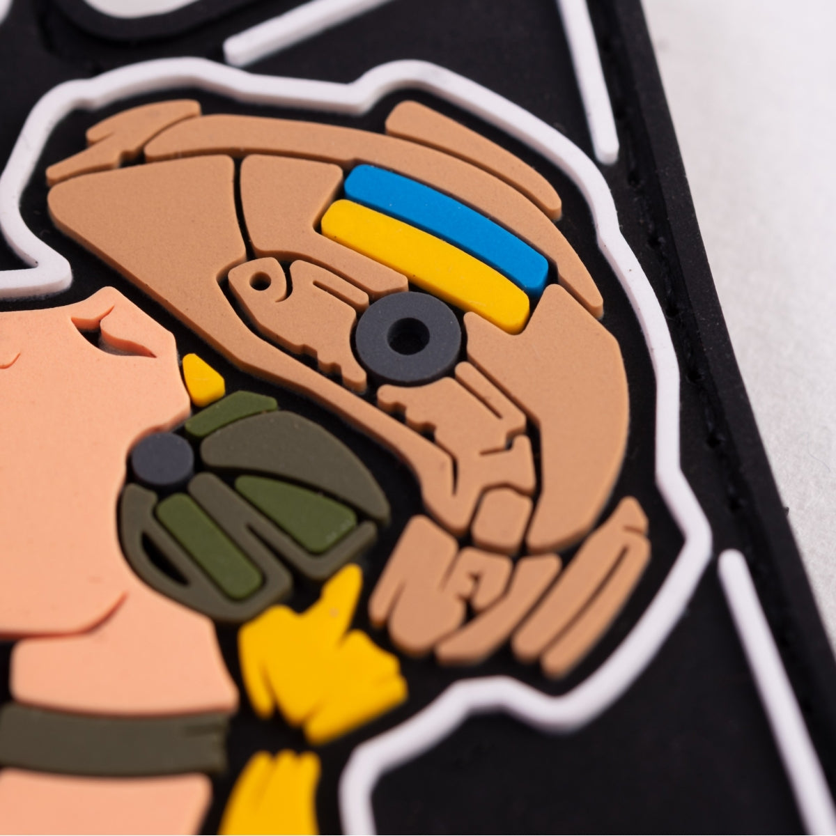PVC patch (chevron) "Pika girl" blonde